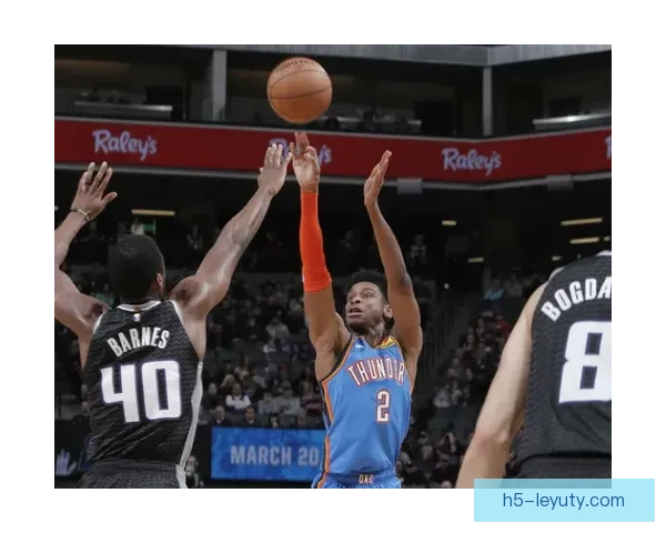 二李三分狂飙联手轰下45分 二李三分狂飙联手轰下45分